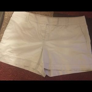 Khaki Ann Taylor Loft Shorts Sz 10